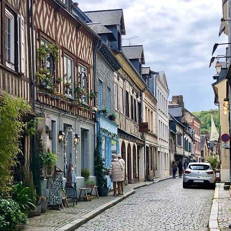 Chez Annette Apartment Honfleur Bagian luar foto
